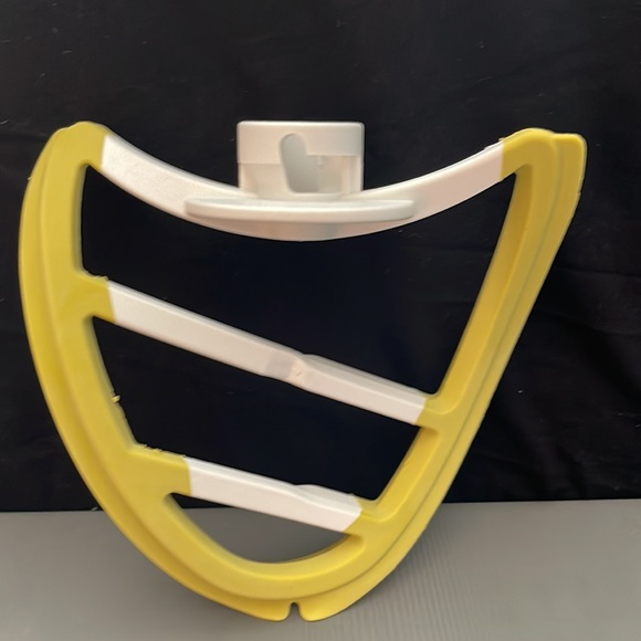 POURfect Scrape-A-Bowl Flex Edge Beater fits 5.0qt Bowl - Picture 2 of 10